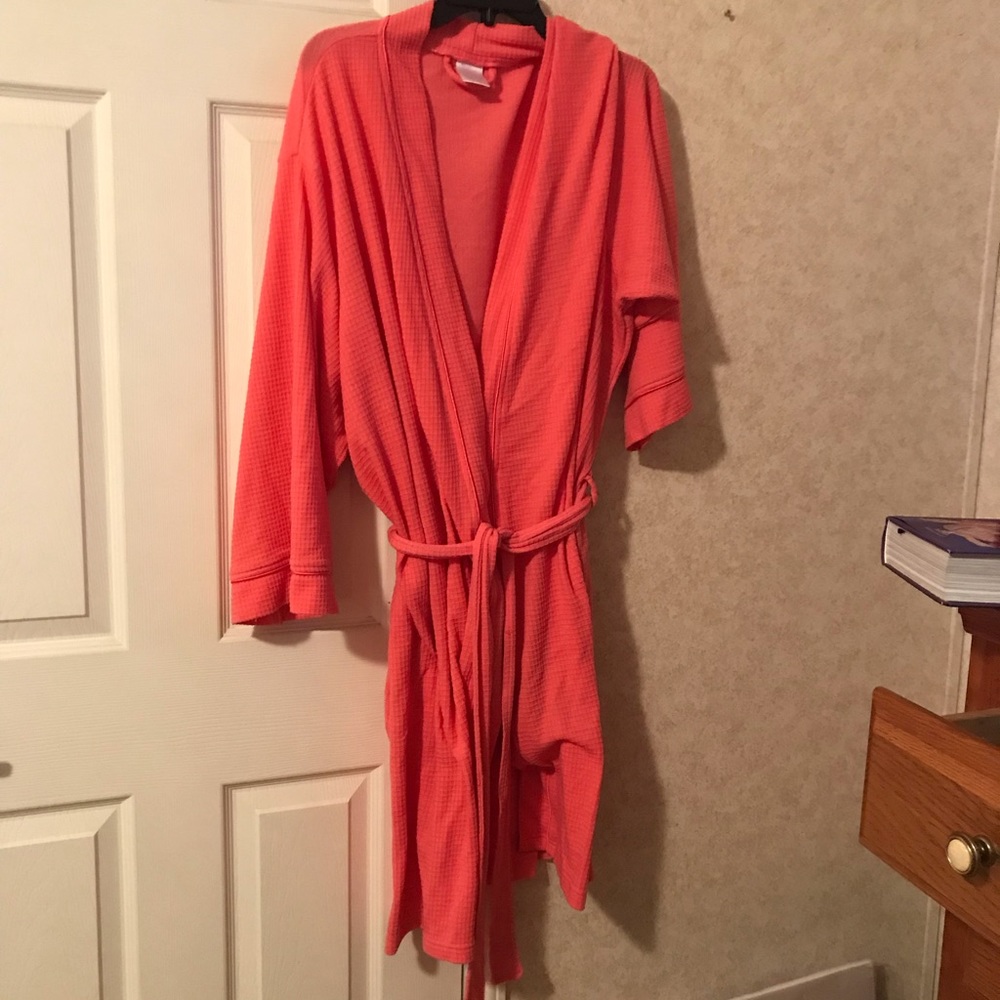 Plus size robe